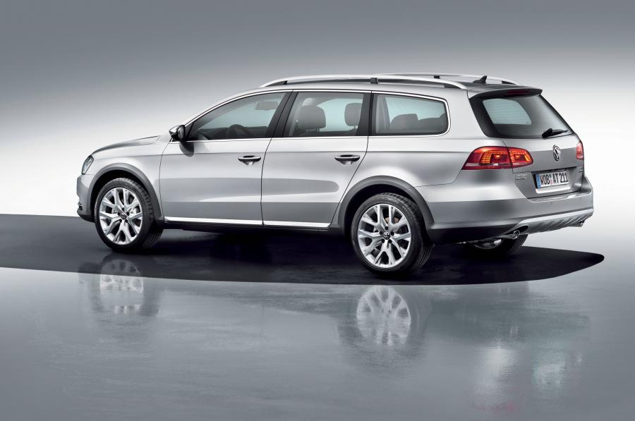  Volkswagen Passat Alltrack 2011 года  (фото 9 из 13)